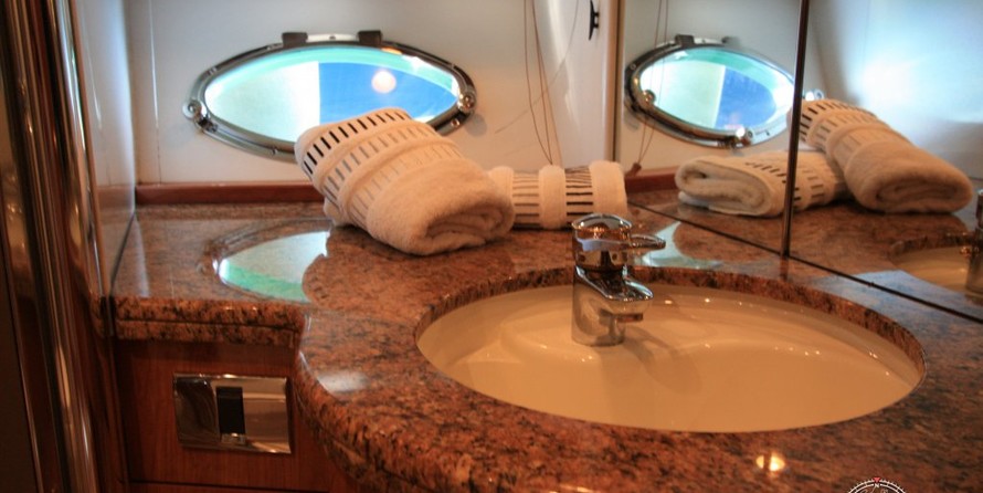Sunseeker Manhattan 74