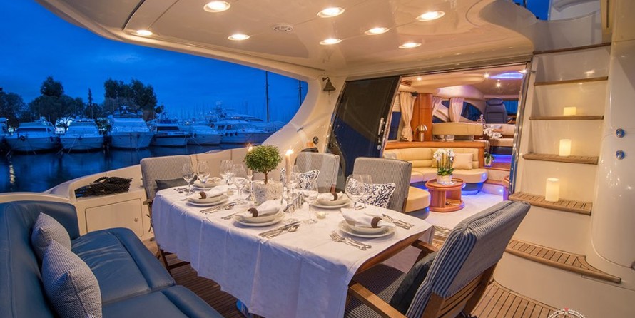 Azimut 71