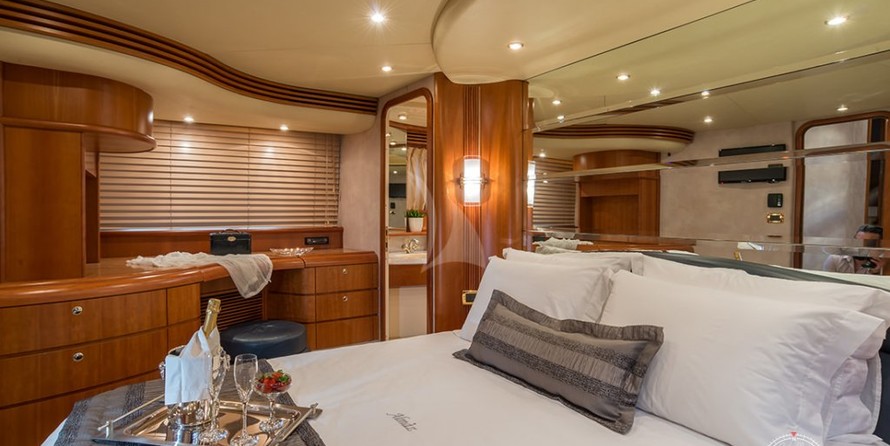 Azimut 71