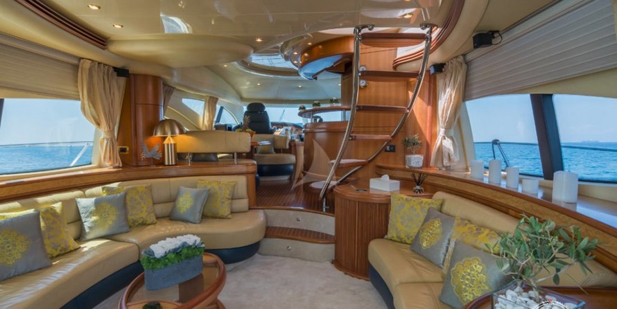 Azimut 71