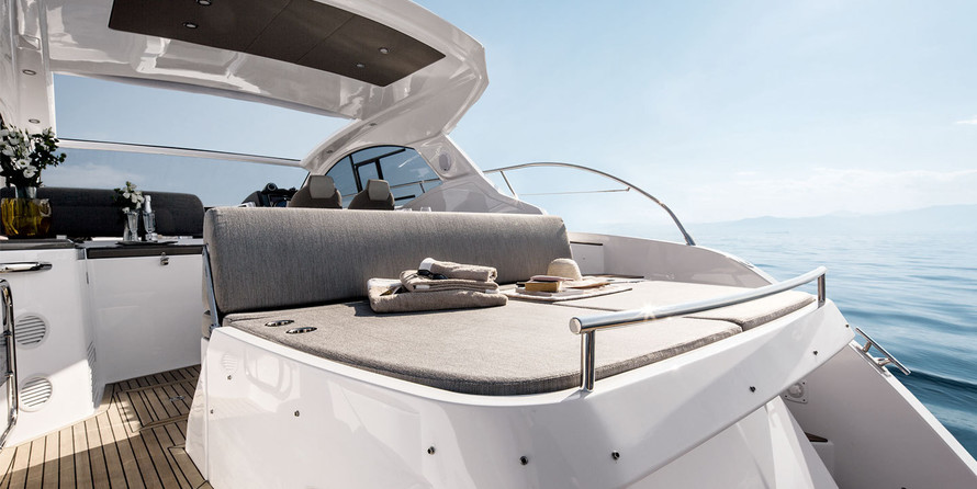 Azimut 43 Atlantis (2)