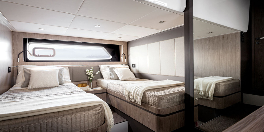 Azimut 43 Atlantis (2)