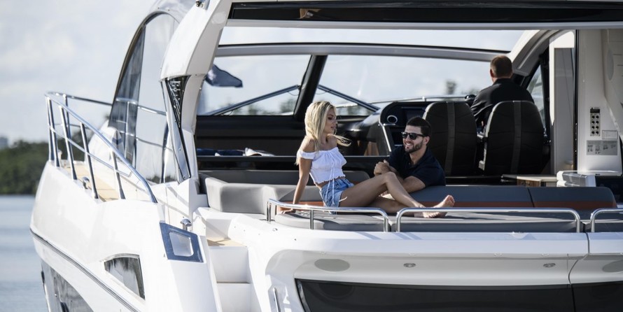 Sunseeker Predator 60 EVO