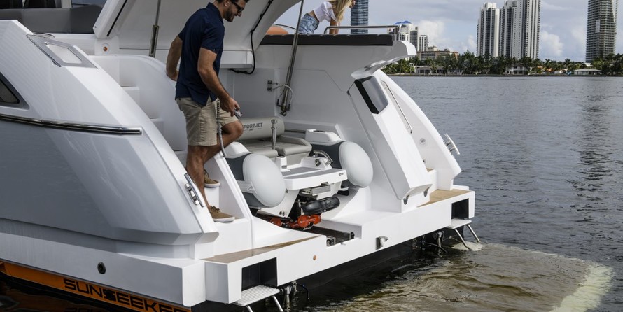 Sunseeker Predator 60 EVO
