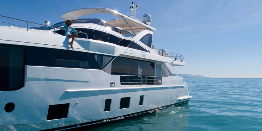 Azimut Grande 32 METRI