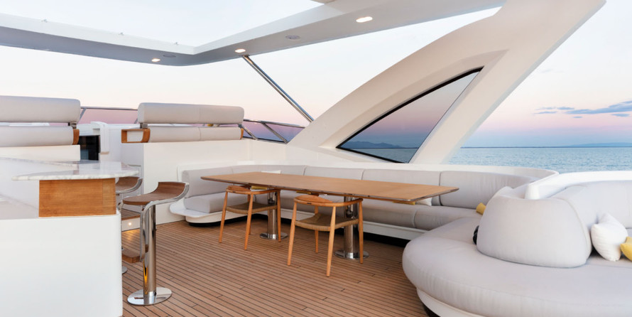 Azimut Grande 32 METRI