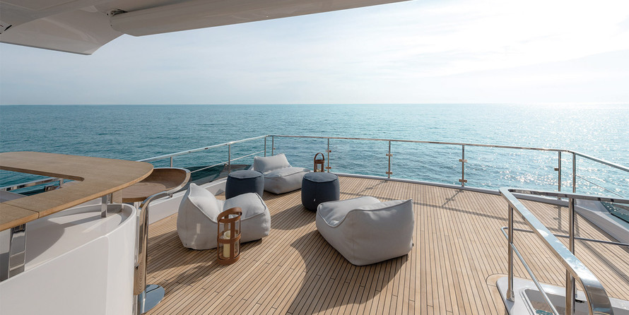 Azimut Grande 25 METRI