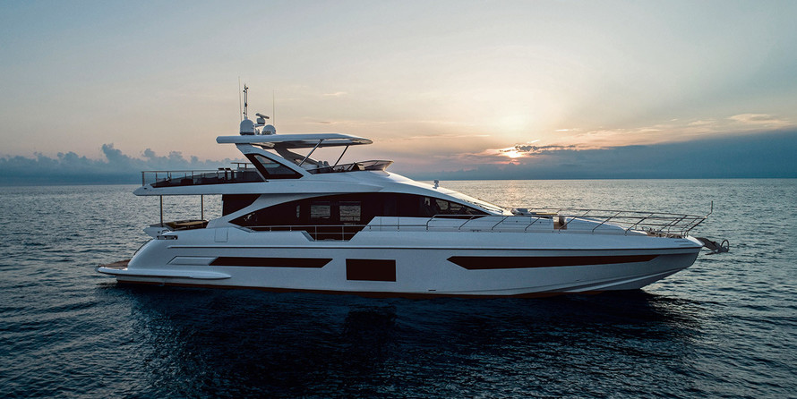 Azimut Grande 25 METRI