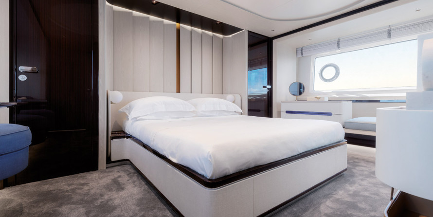 Azimut Grande 25 METRI