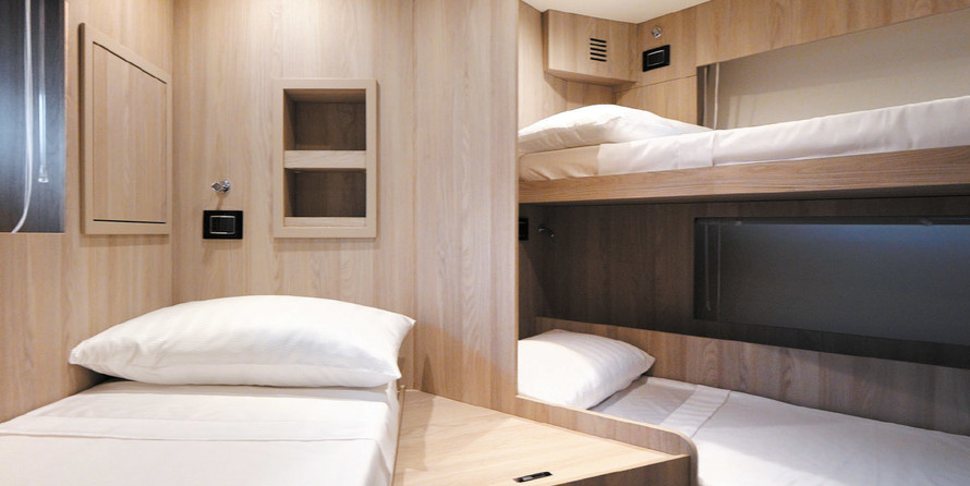 Azimut 78