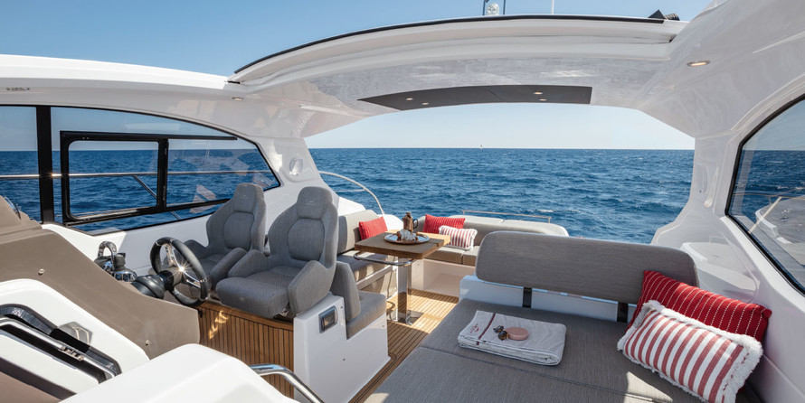 Azimut Atlantis 45