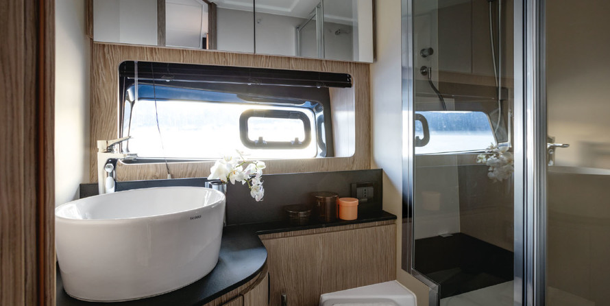 Azimut Atlantis 45