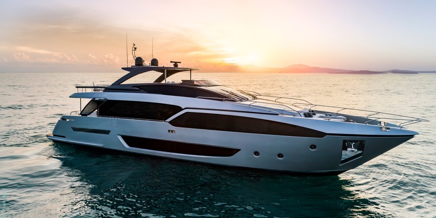 Riva 90 Argo