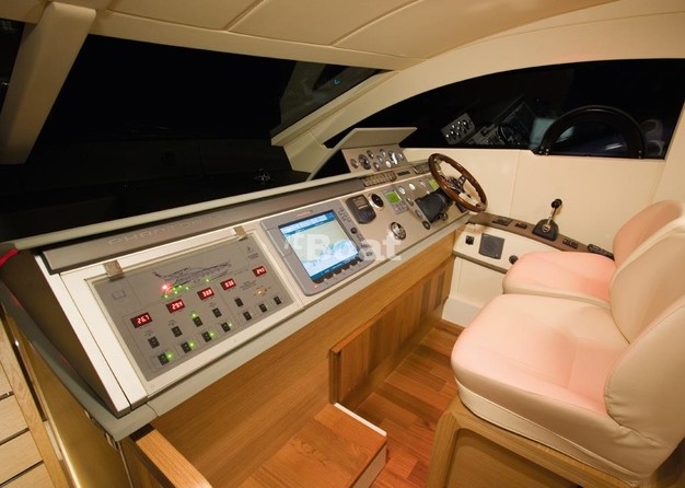Fairline 48 Phantom