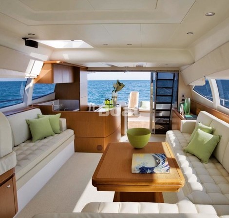 Ferretti 530