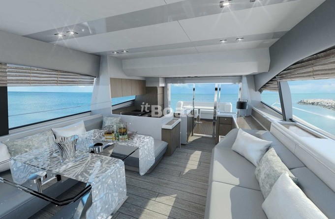 Ferretti 650