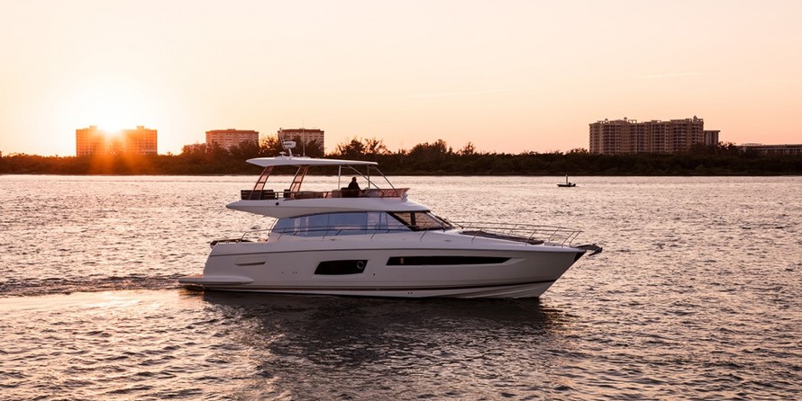 Prestige 560