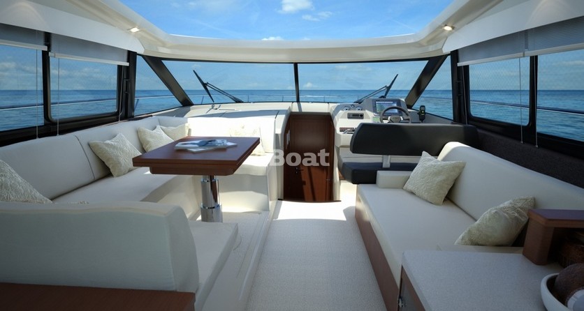 Prestige 450 S