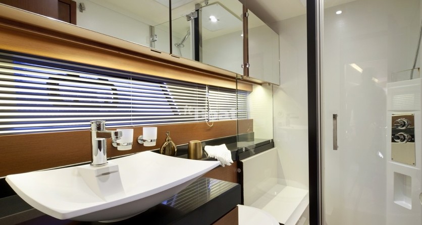 Prestige 550