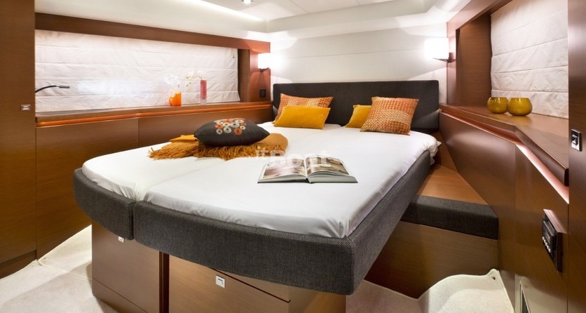 Prestige 550