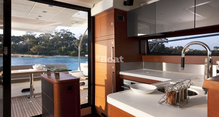 Prestige 550