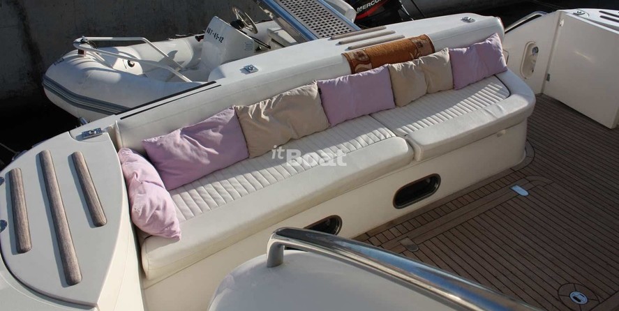 Princess 61