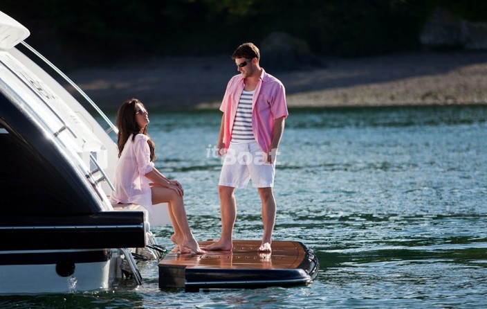 Princess V72