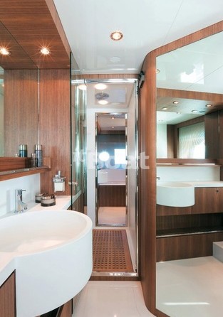 Riva 92 Duchessa