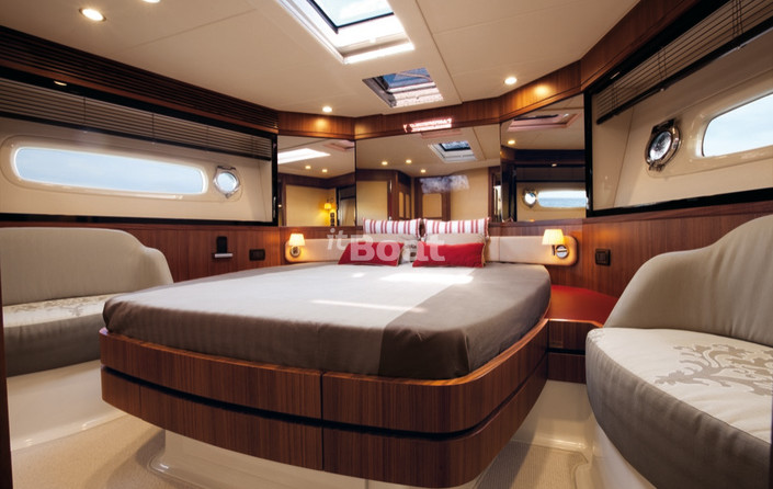 Azimut Magellano 50