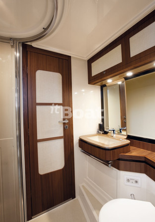 Azimut Magellano 50
