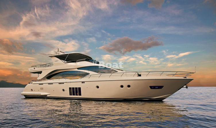 Azimut 82