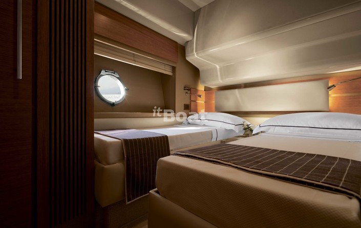 Azimut Brazilian 60