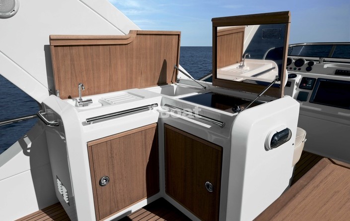 Azimut Brazilian 60
