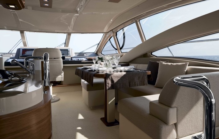 Azimut Brazilian 60