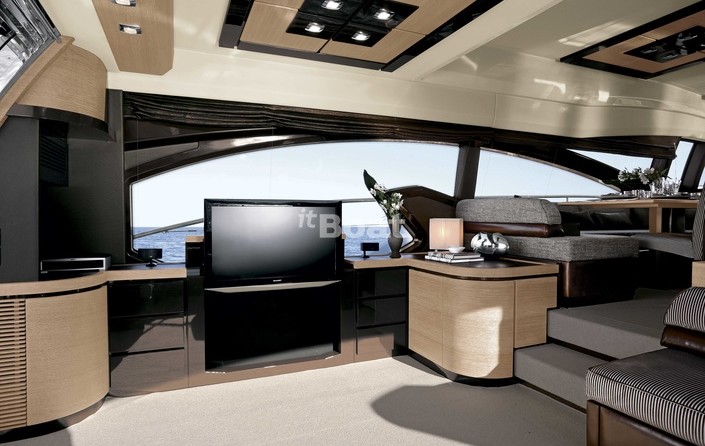 Azimut Brazilian 70