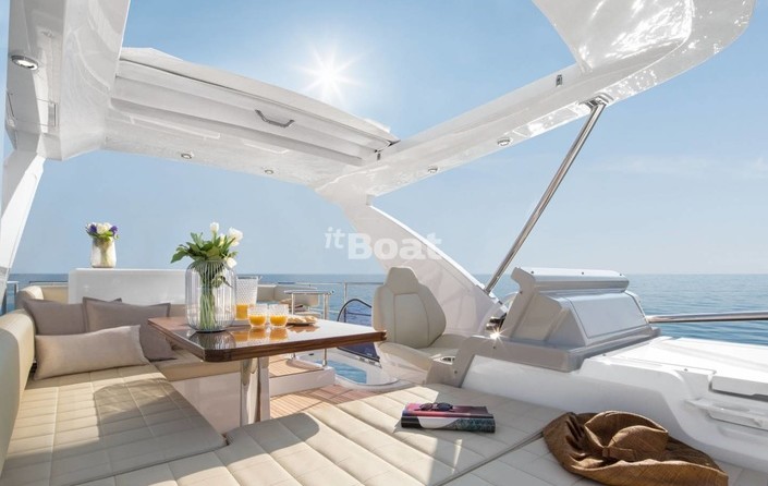 Azimut Brazilian 56