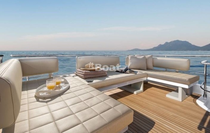 Azimut Brazilian 56