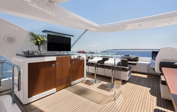 Azimut Brazilian 83