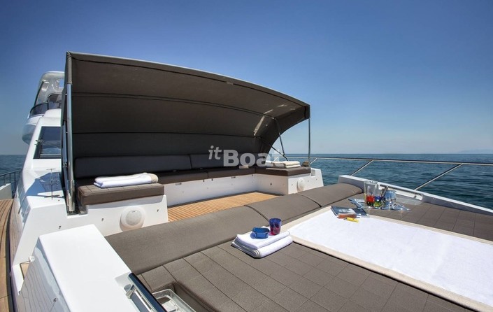 Azimut Brazilian 83