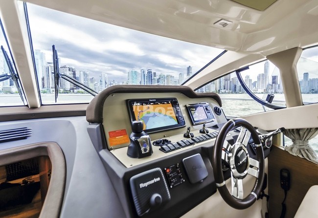 Azimut Brazilian 42