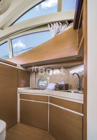 Azimut Brazilian 42