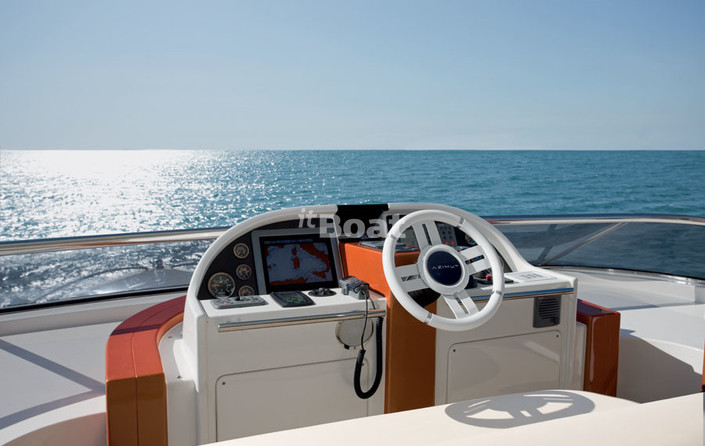 Azimut Magellano 74