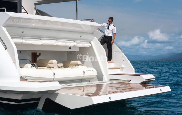 Azimut Grande 95RPH