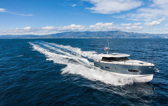Azimut Magellano 43 HT