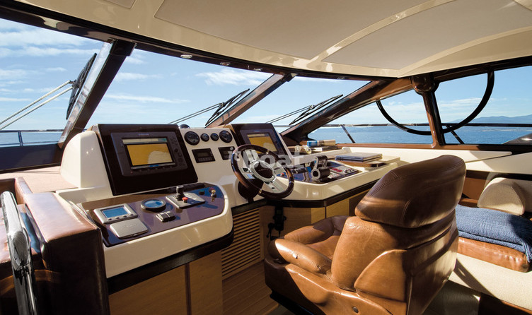 Azimut 58