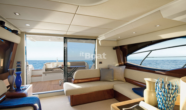 Azimut 58