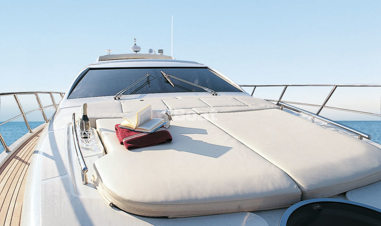 Azimut 62S Italia