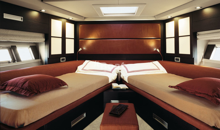 Azimut 62S Italia