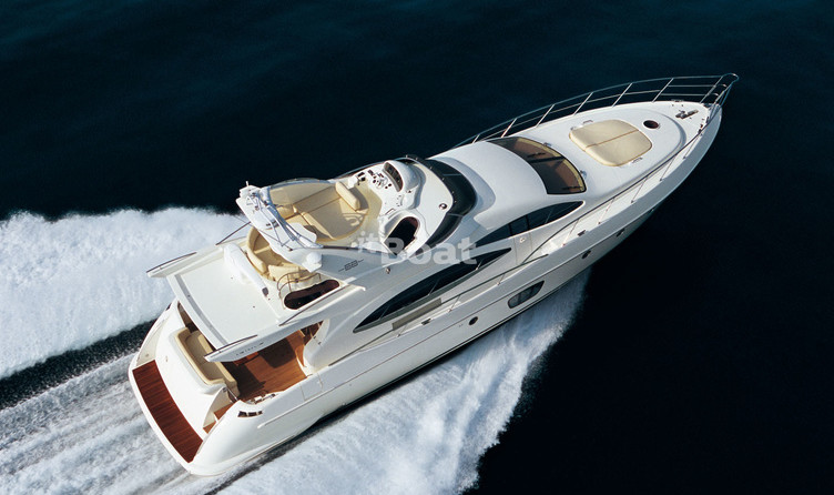 Azimut 68 Evolution