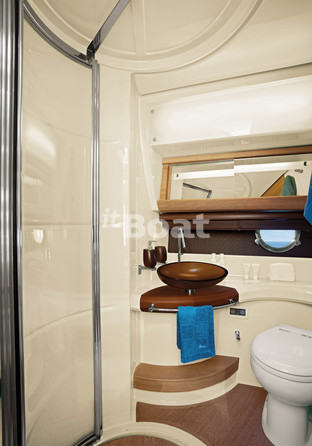 Azimut 48